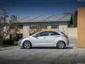 1645587-Hyundai-i30-2015-1280-0b.jpg