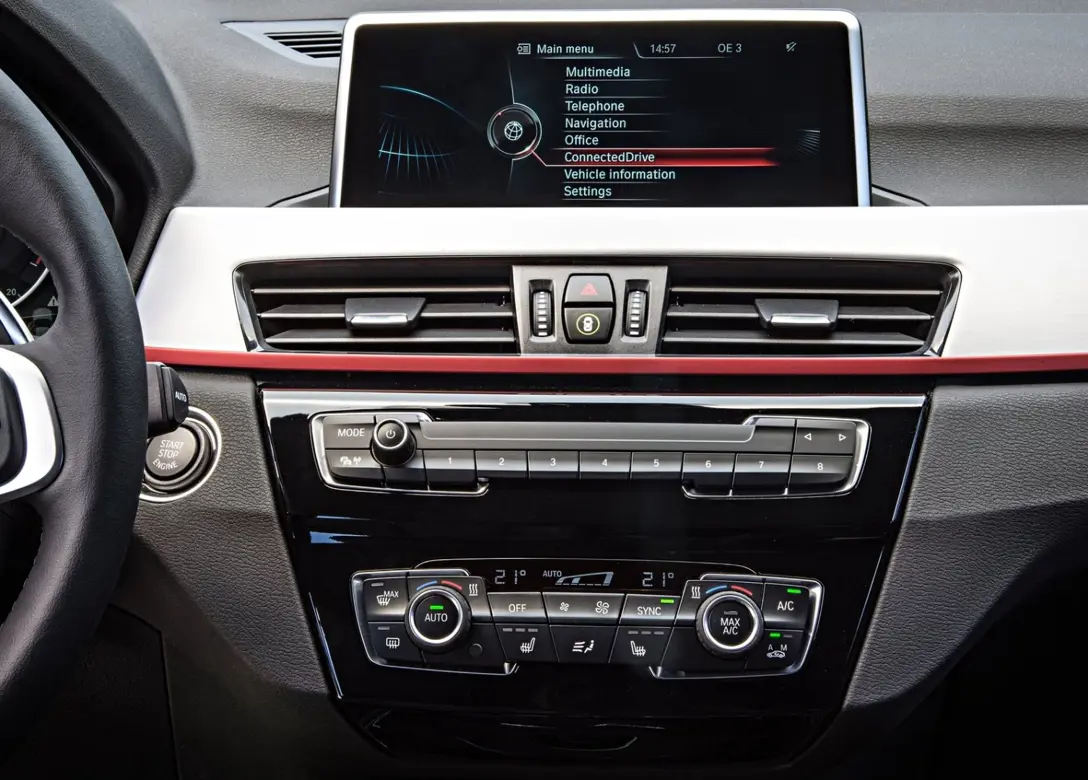 1648901-BMW-X1-2016-1600-bf.jpg
