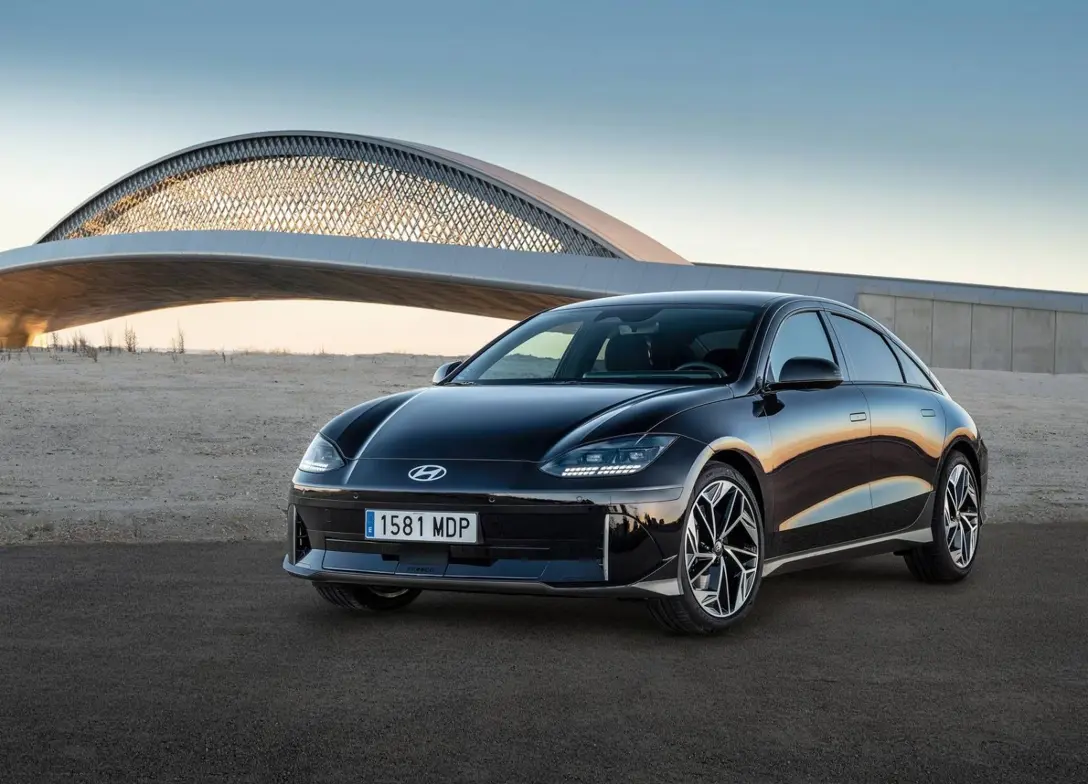 1695547-Hyundai-Ioniq_6-2024-04.jpg