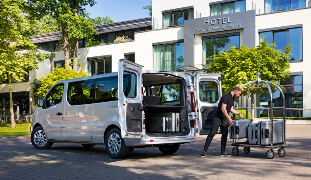 1601720-Opel Vivaro 7.jpg