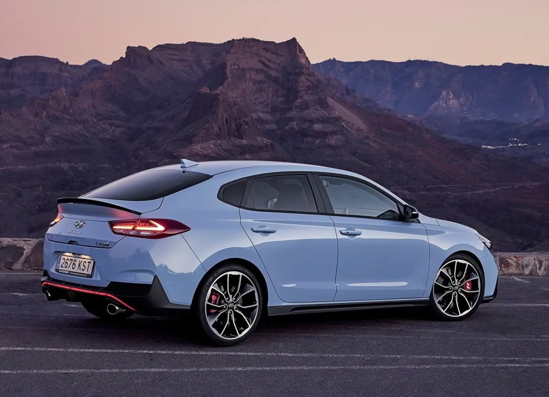 1645681-Hyundai-i30_Fastback_N-2019-1600-31.jpg