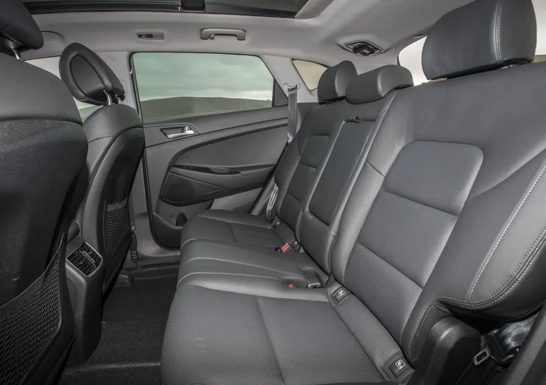 1635803-Hyundai-Tucson_EU-Version-2017-07.jpg