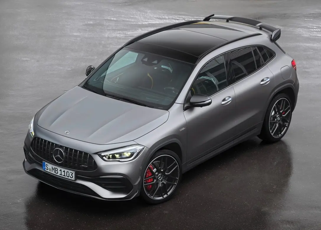1668461-Mercedes-Benz-GLA-2022-13.jpg