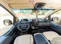 1679975-Hyundai-Staria-2023-05-TF.jpg