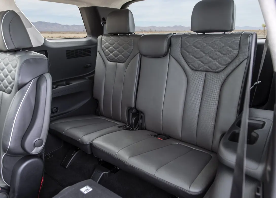 1677403-Hyundai-Palisade-2022-09.jpg