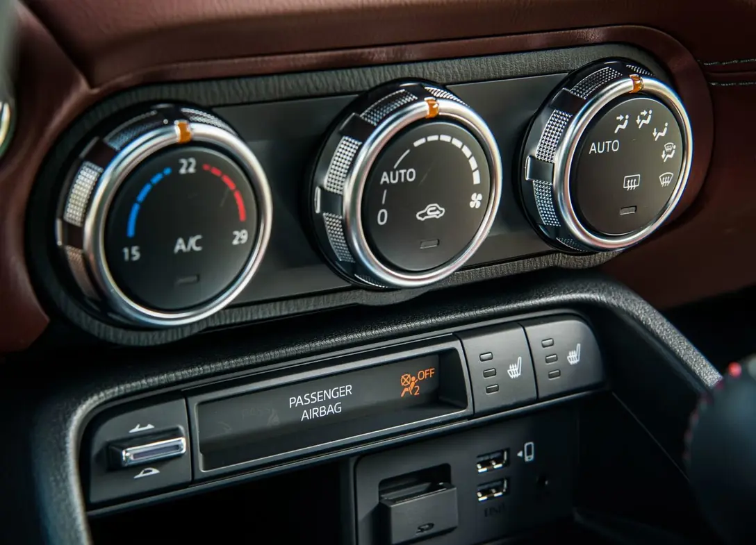 1696374-Mazda-MX5-2024-08.jpg