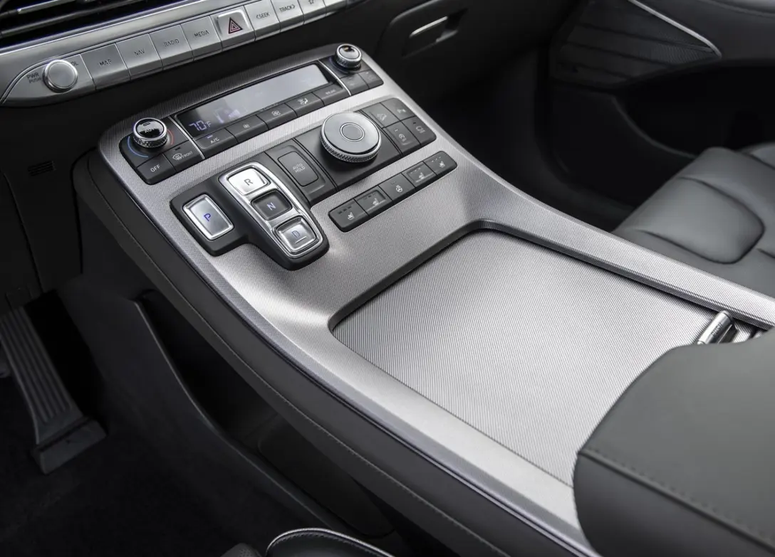 1677402-Hyundai-Palisade-2022-08.jpg