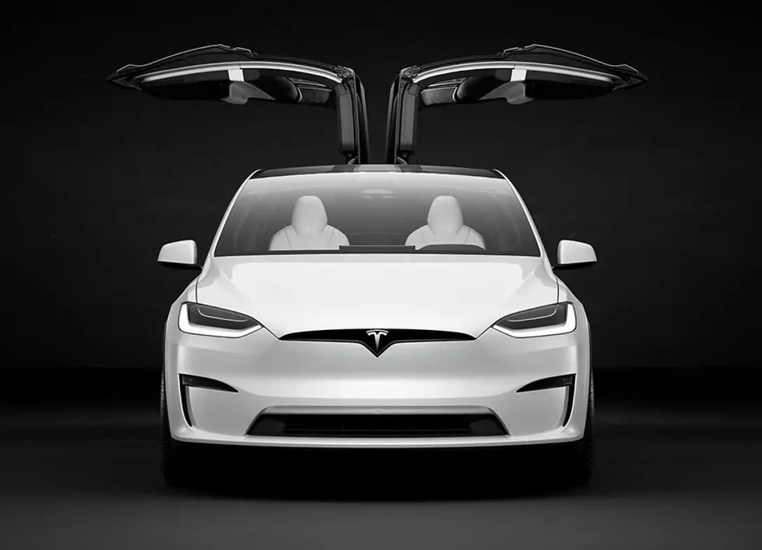 1696801-Tesla-Model_X-2024-08.jpg