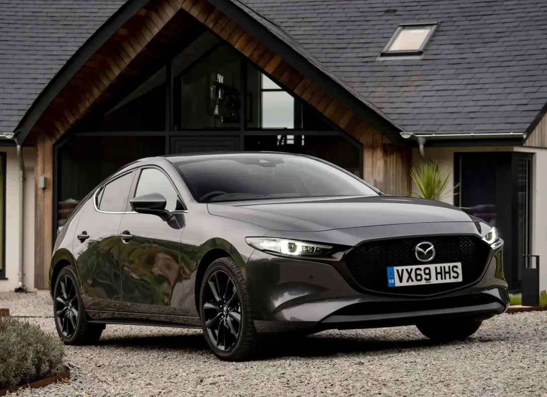 1656746-Mazda-3-Black-Edition-2022-01.jpg