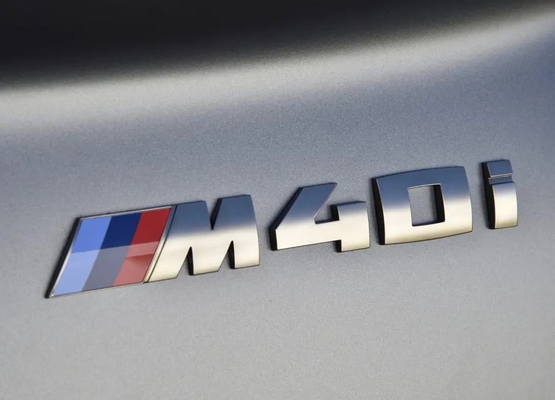 1690908-BMW-Z4-2019-10.jpg