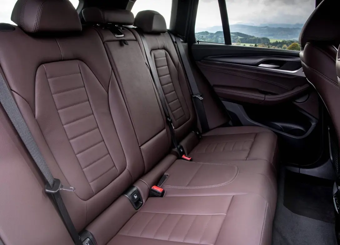 1698141-BMW-X3-2024-09.jpg