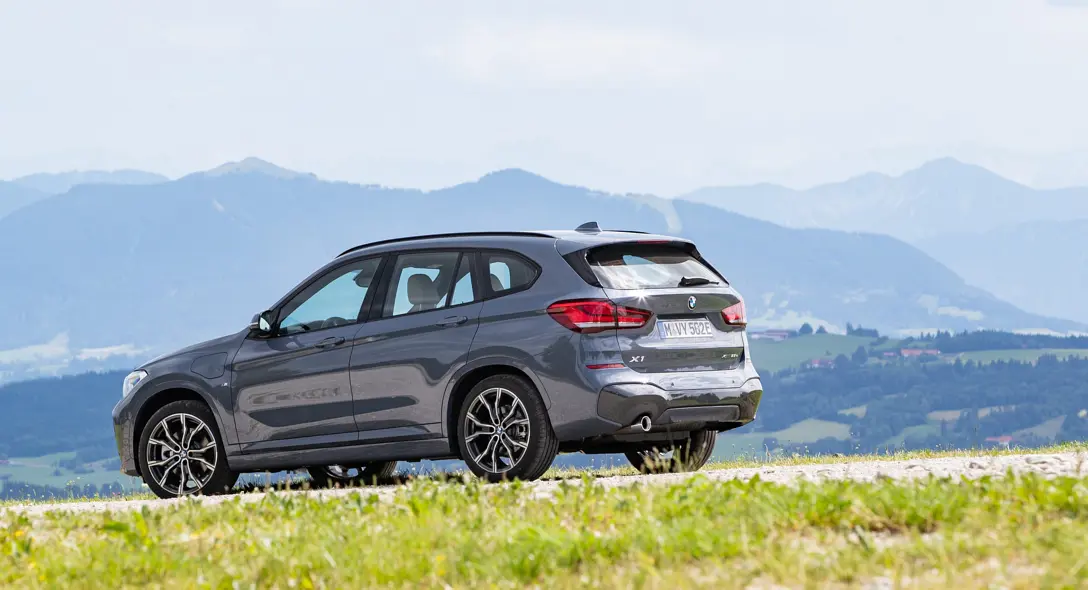 1656504-2021_bmw_x1_xdrive25e_26_1920x1080.jpg