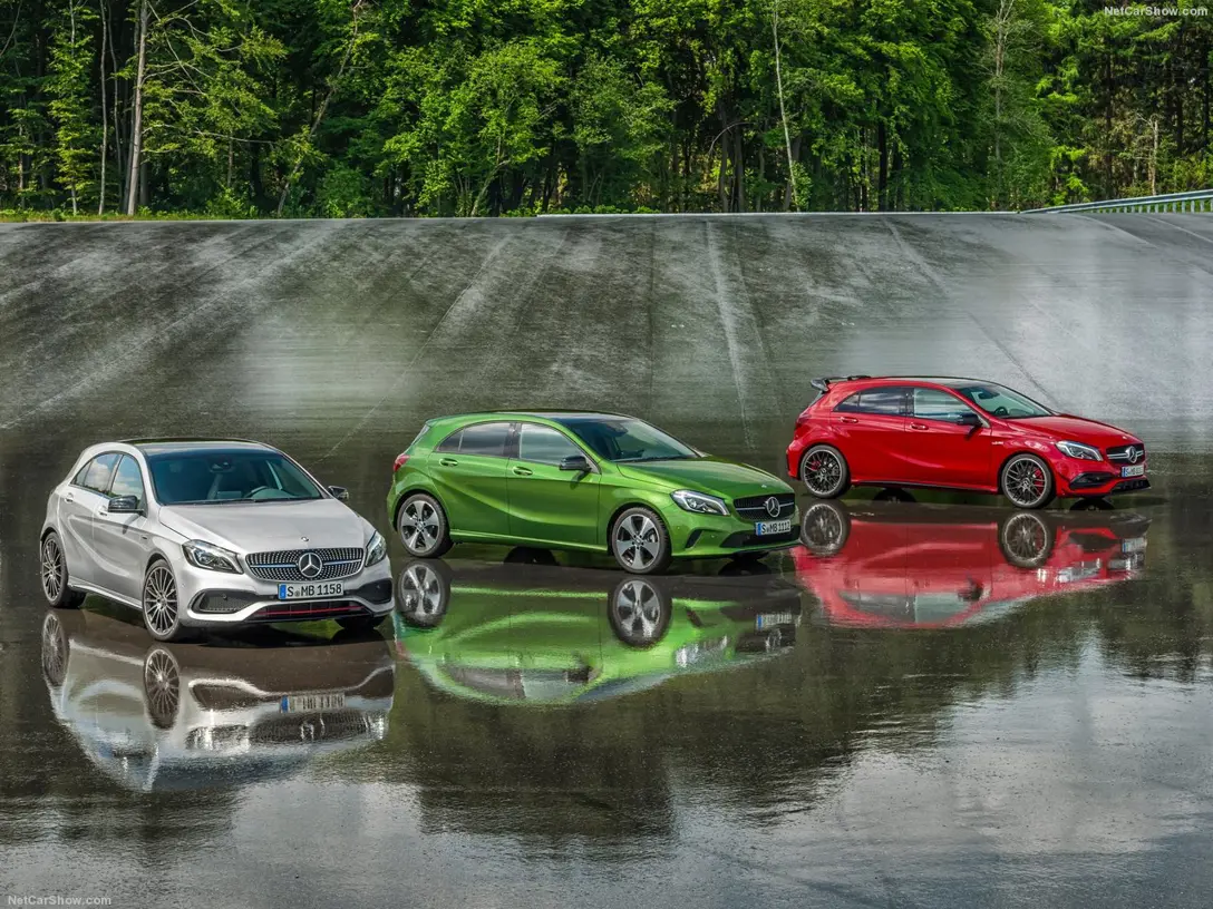 1588466-Mercedes-Benz-A-Class 7.jpg