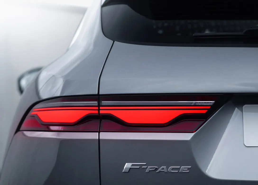 1701612-Jaguar-F-Pace-2024-14.jpg