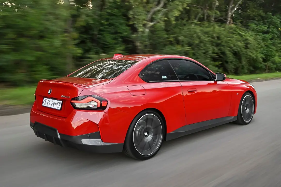 1700681-BMW-2-Series_220i-Coupe-2024-02.jpg