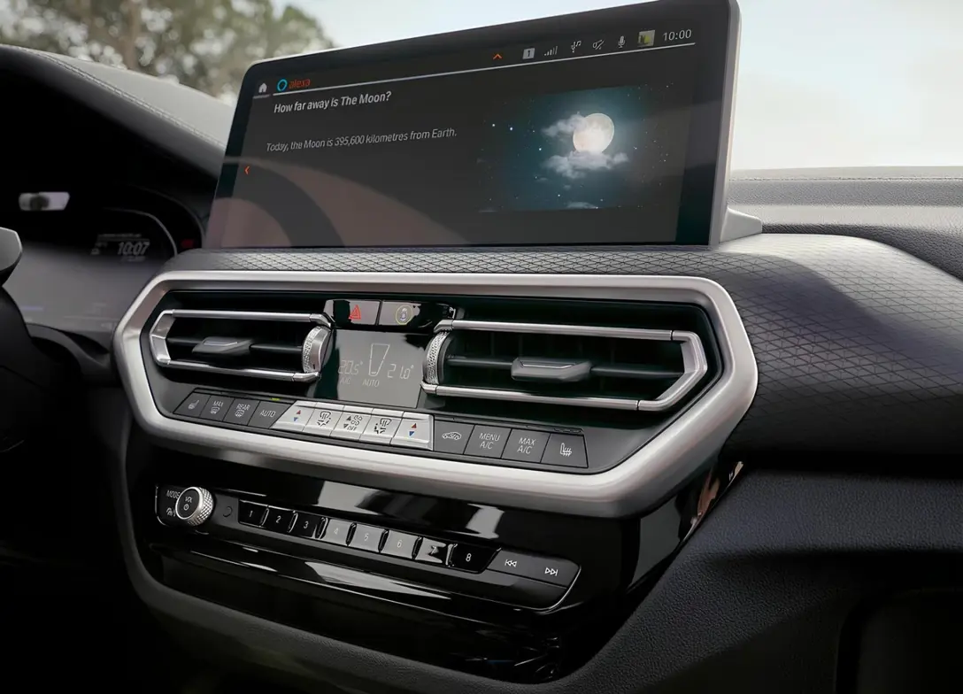 1700803-BMW-iX3-2024-07.jpg