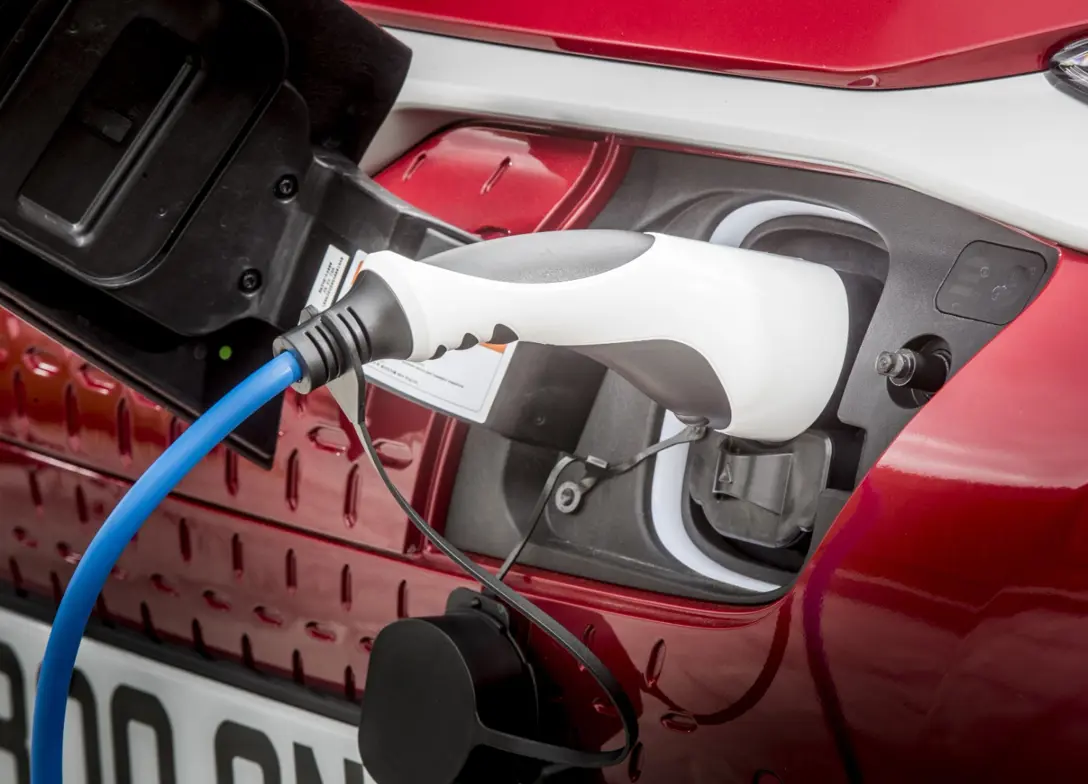 1694965-Hyundai-Kona_Electric-2024-10.jpg