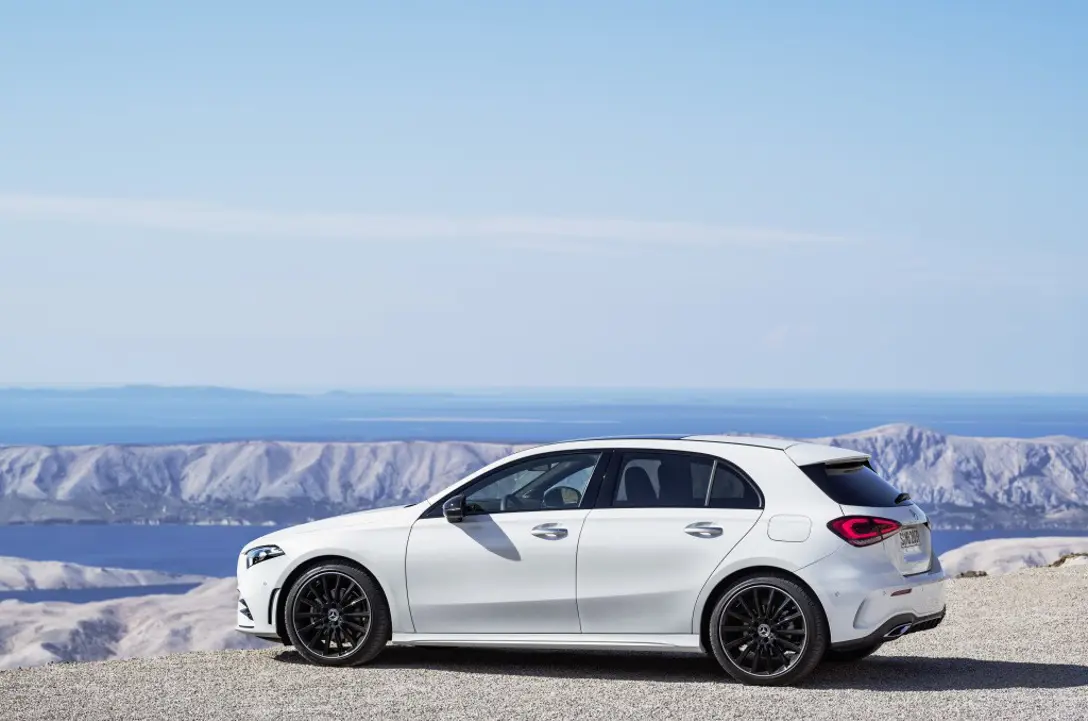 1647100-Mercedes A class 2020 (8).jpg