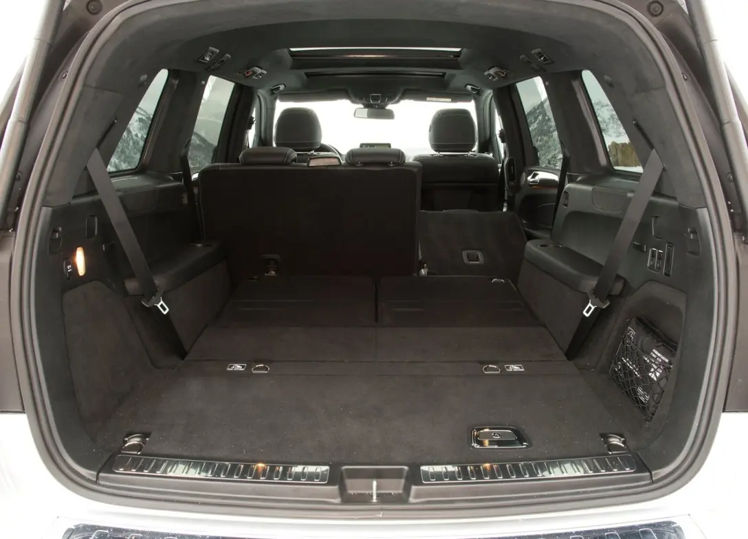 1669644-Mercedes-Benz-GLS-2016-01.jpg