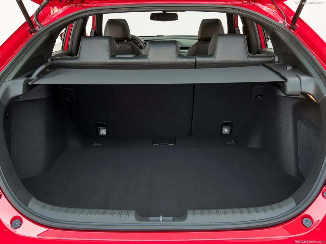 1583590-Honda-Civic_Hatchback 6.jpg