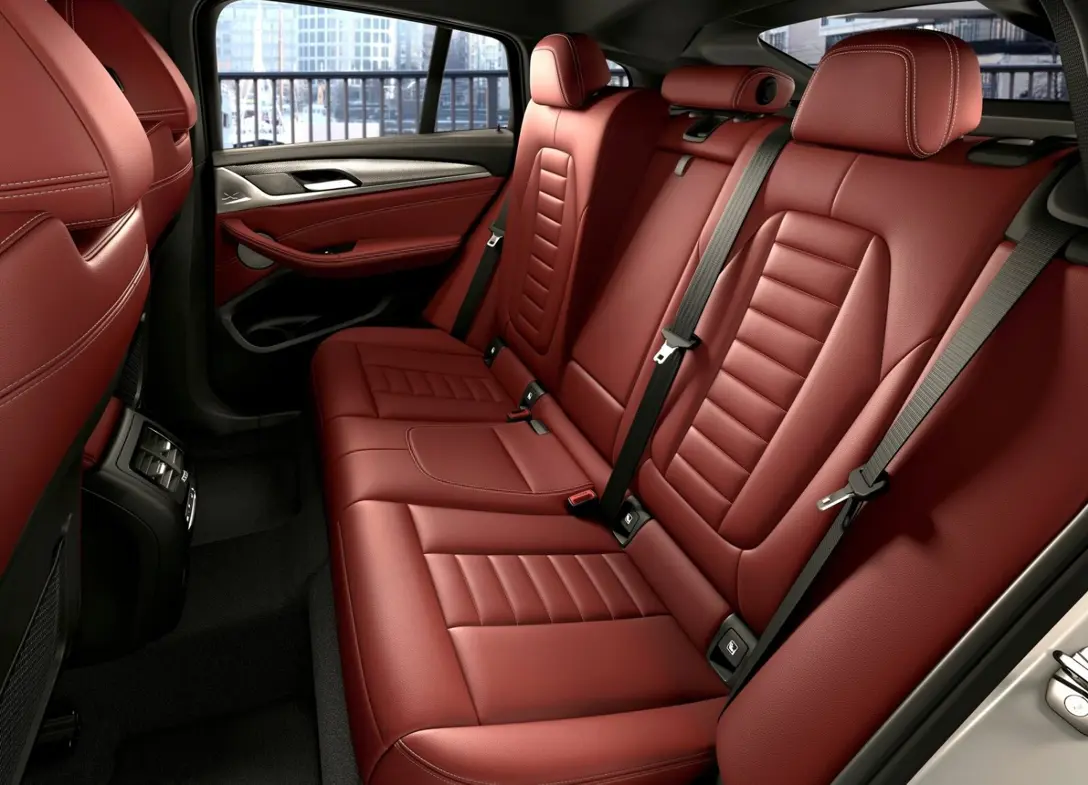 1676963-BMW-X4-2023-09.jpg