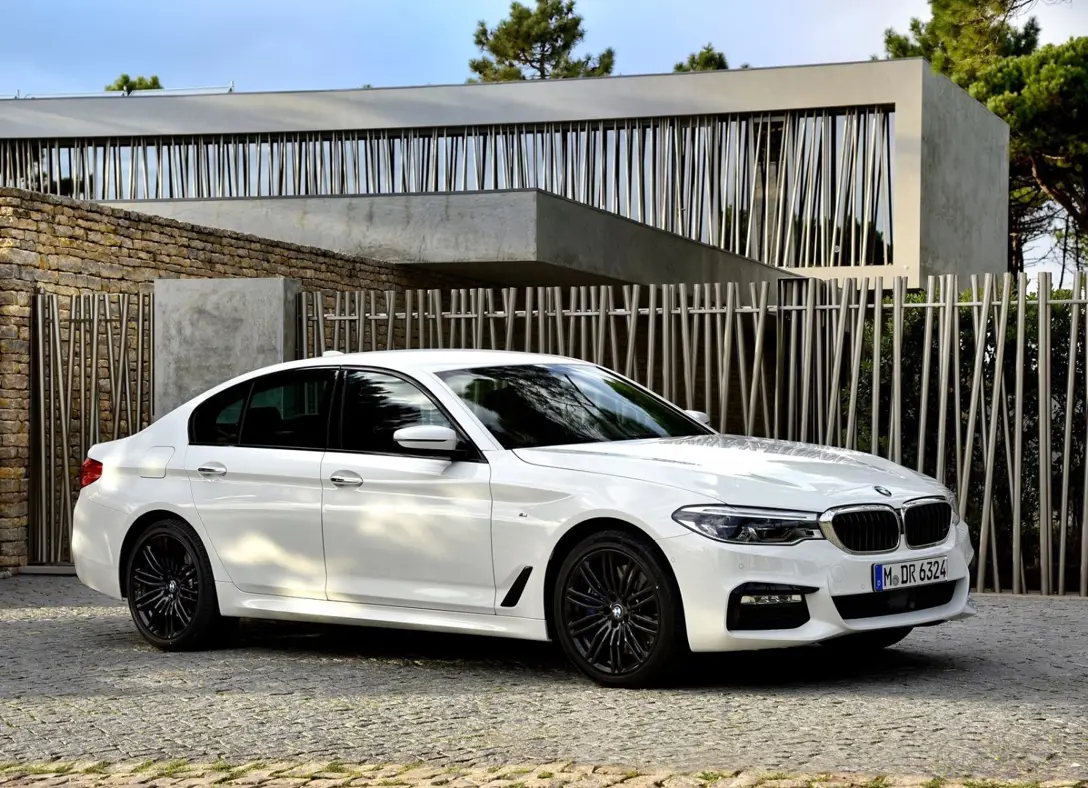 1650128-BMW-5-Series-2020-01.jpg
