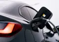 1675780-BMW-i4-2023-13M.jpg
