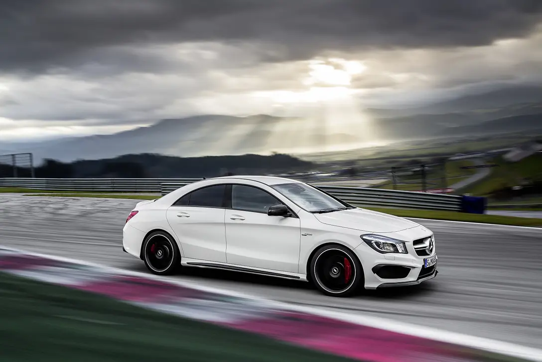 מרצדס CLA45 AMG