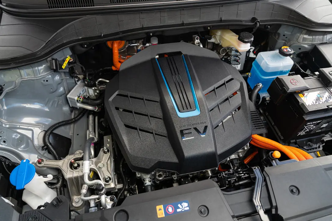 1675003-Hyundai-Kona-EV-2023-13.jpg