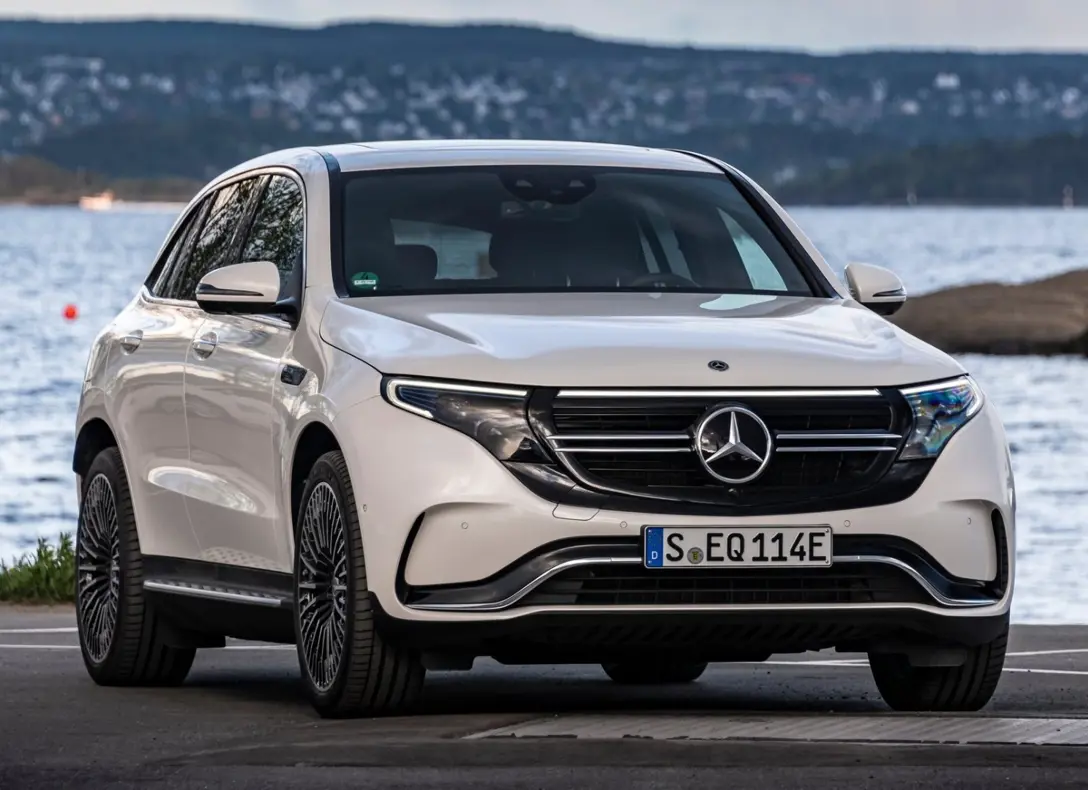 1660235-Mercedes-Benz-EQC-2022-04.jpg