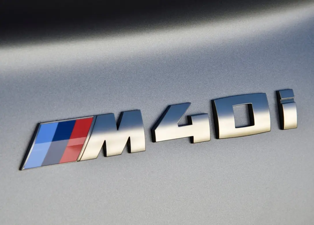 1681296-BMW-Z4-2023-10.jpg