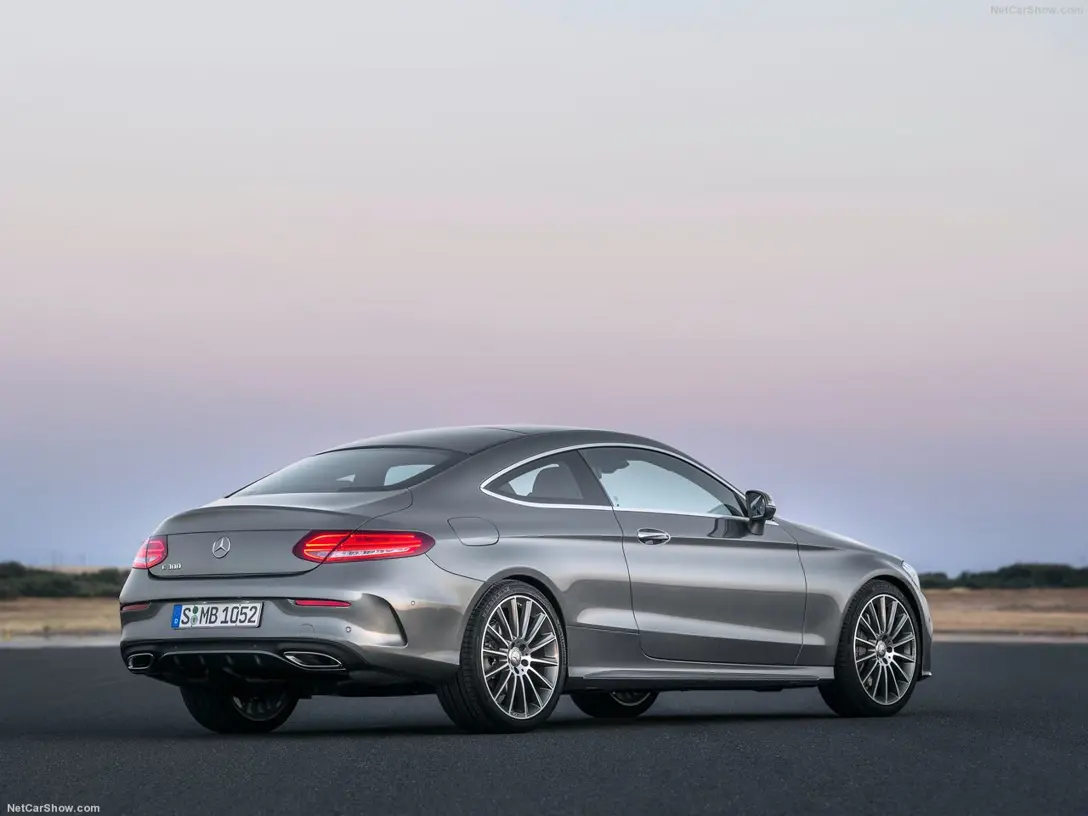 1591611-Mercedes-Benz-C-Class_Coupe 2.jpg