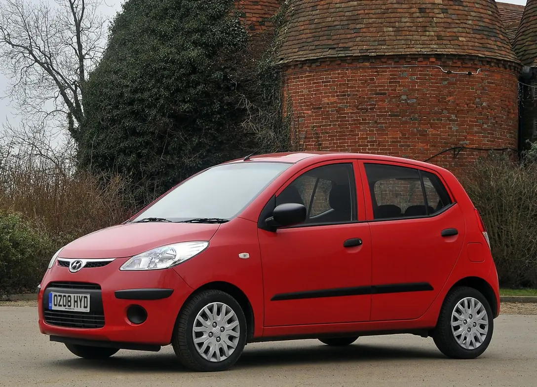 1686922-Hyundai-i10-2010-04.jpg