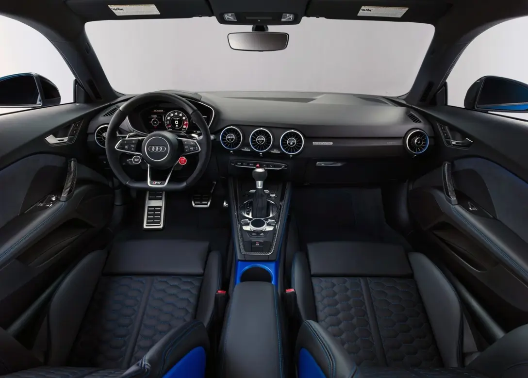 1636265-Audi-TT_RS_Coupe-2020-03.jpg