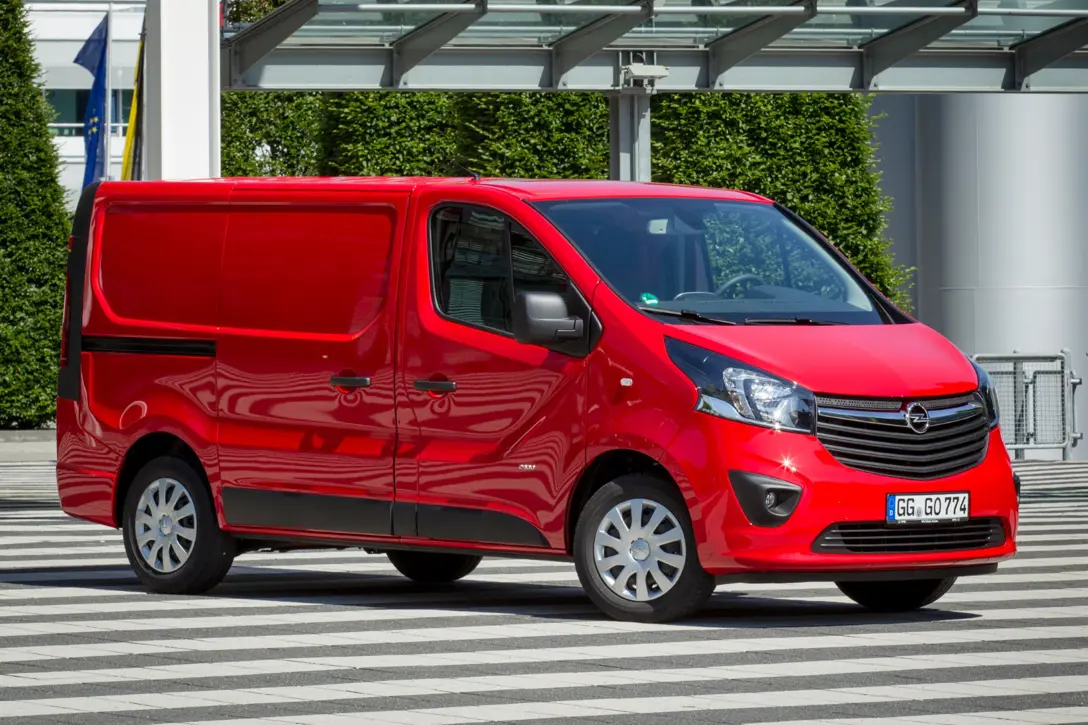 1601714-Opel Vivaro 1.jpg