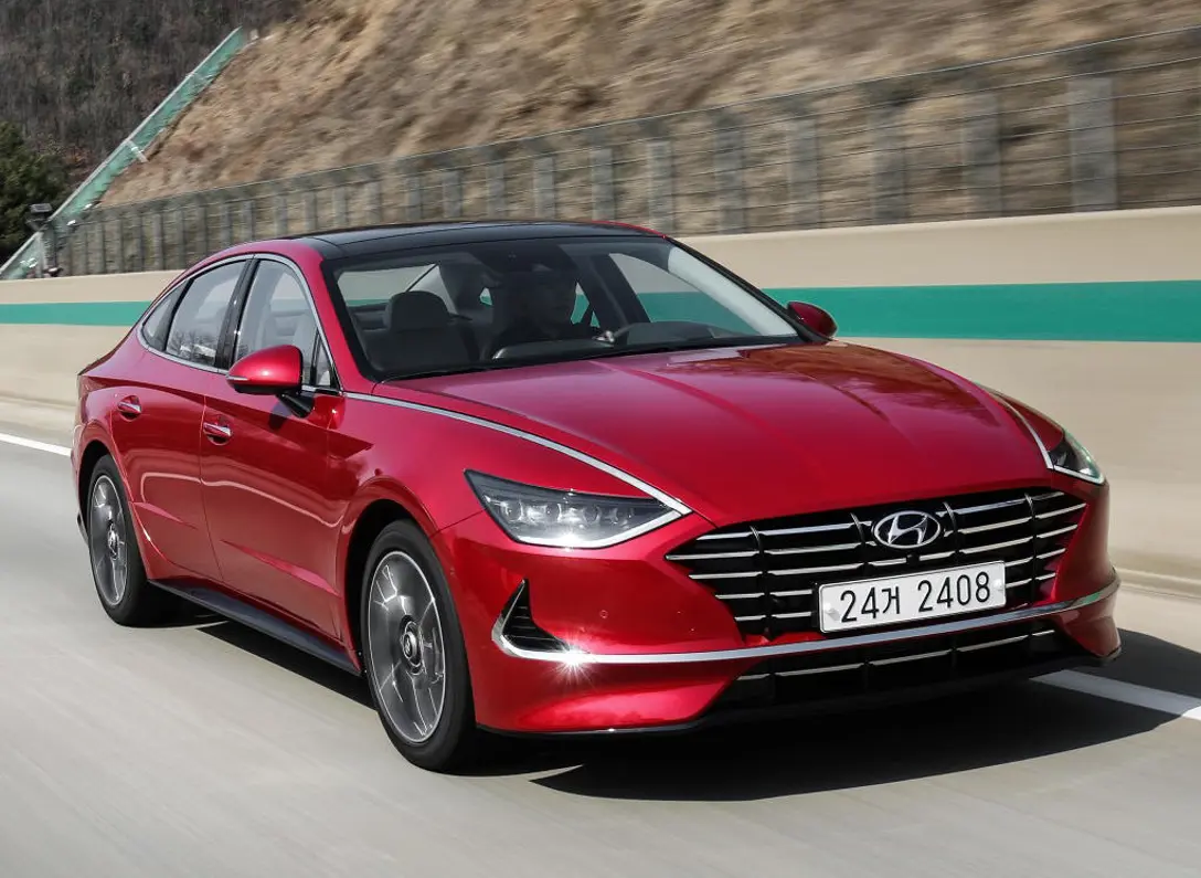 1655575-Hyundai-Sonata_Hybrid-2022-05.jpg