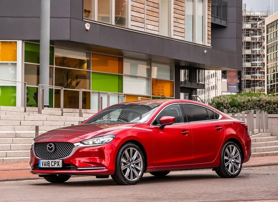 1656563-Mazda-6-2022-04.jpg