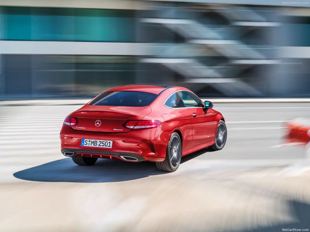 1591615-Mercedes-Benz-C-Class_Coupe 5.jpg