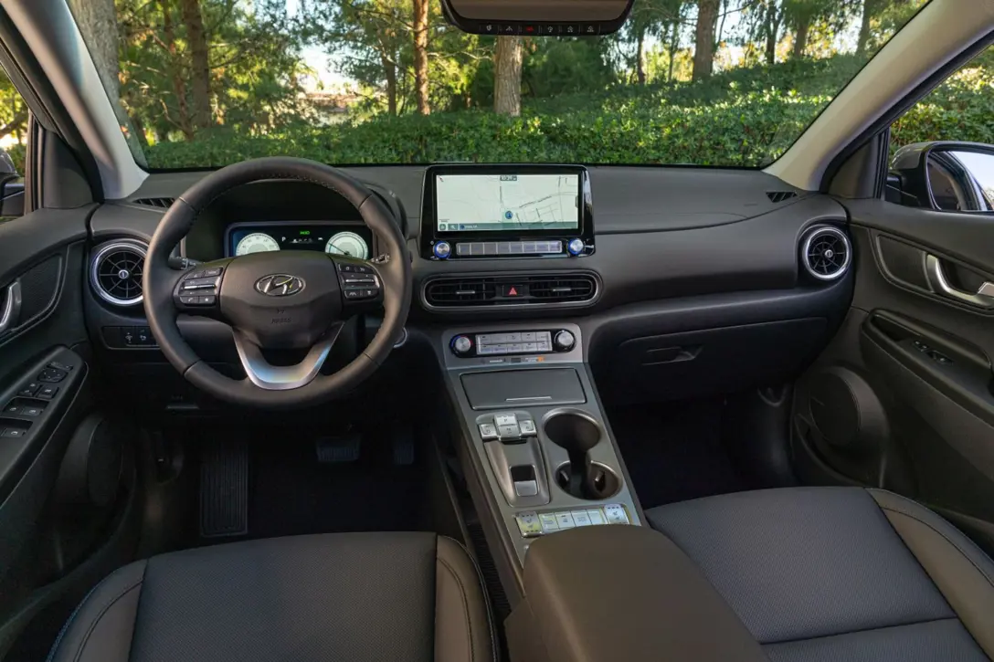1654676-Hyundai-Kona-2022-12.jpg
