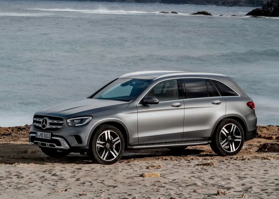 1648140-Mercedes-Benz-GLC-2021-01.jpg