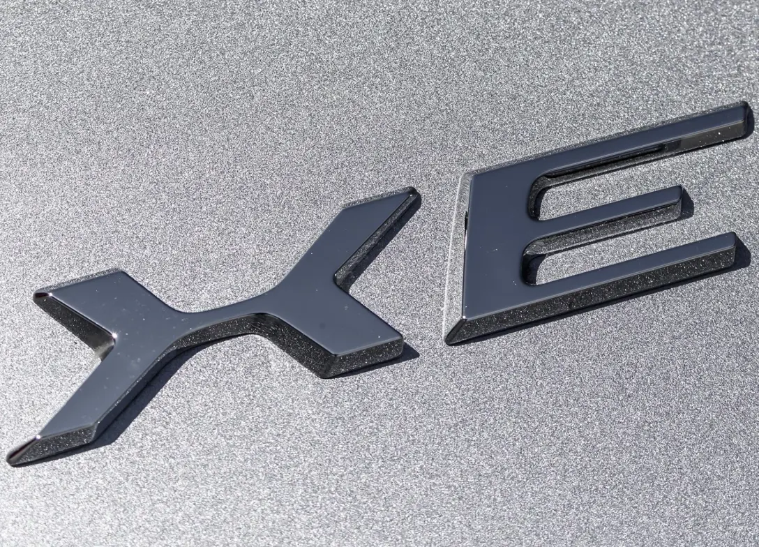1661686-Jaguar-XE-2022-11.jpg