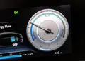 1653104-Hyundai-Elantra-hybrid-2022-06.jpg
