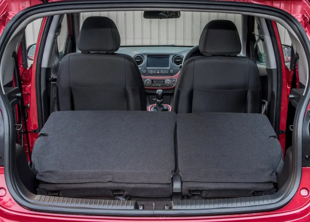 1636135-Hyundai-i10-2019-08.jpg