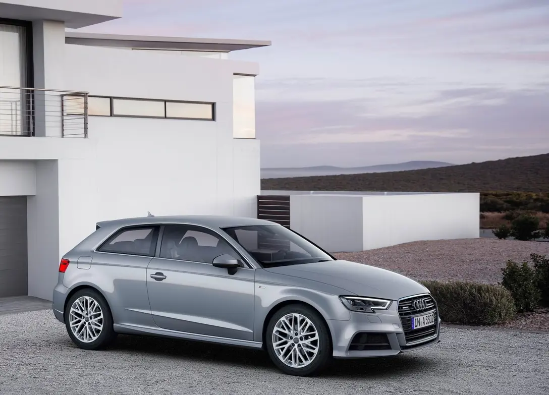 1646036-Audi-A3-2017-1280-01.jpg