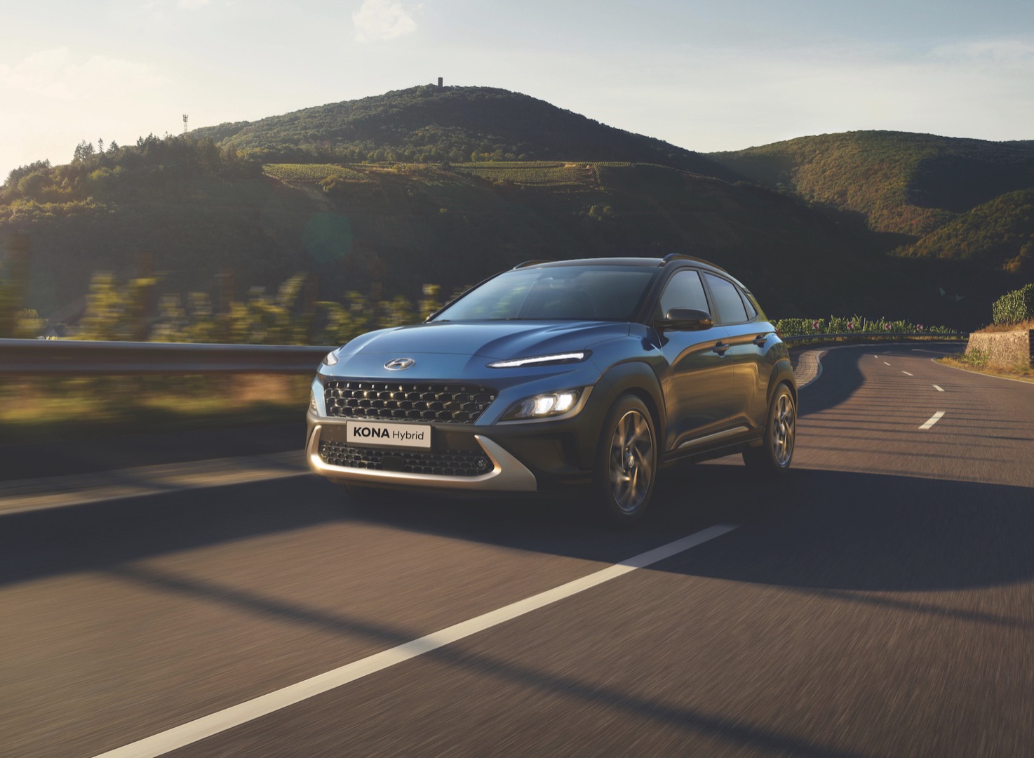1657822-KONA HYBRID - 3.jpeg