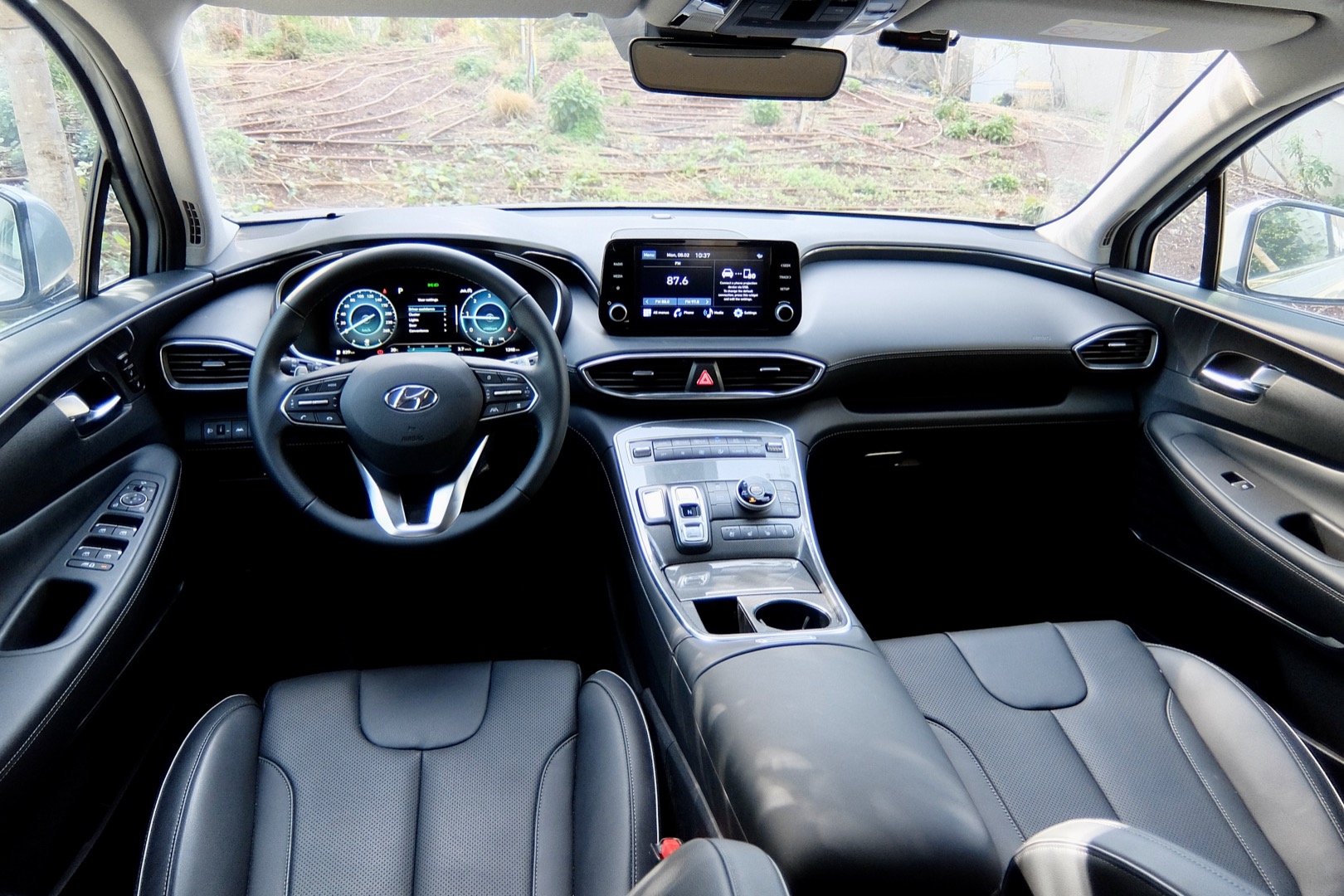 1674908-Hyundai-Santa_Fe_US-Version-2023-04.jpeg
