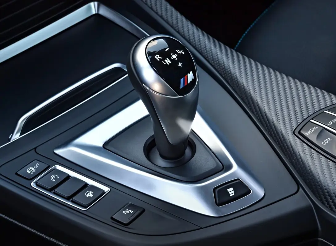 1606296-BMW-M2_Competition-2019-1600-08.jpg