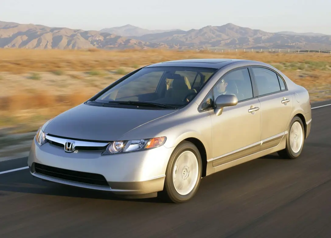 1638665-Honda-Civic_Sedan-2006-2011-05.jpg