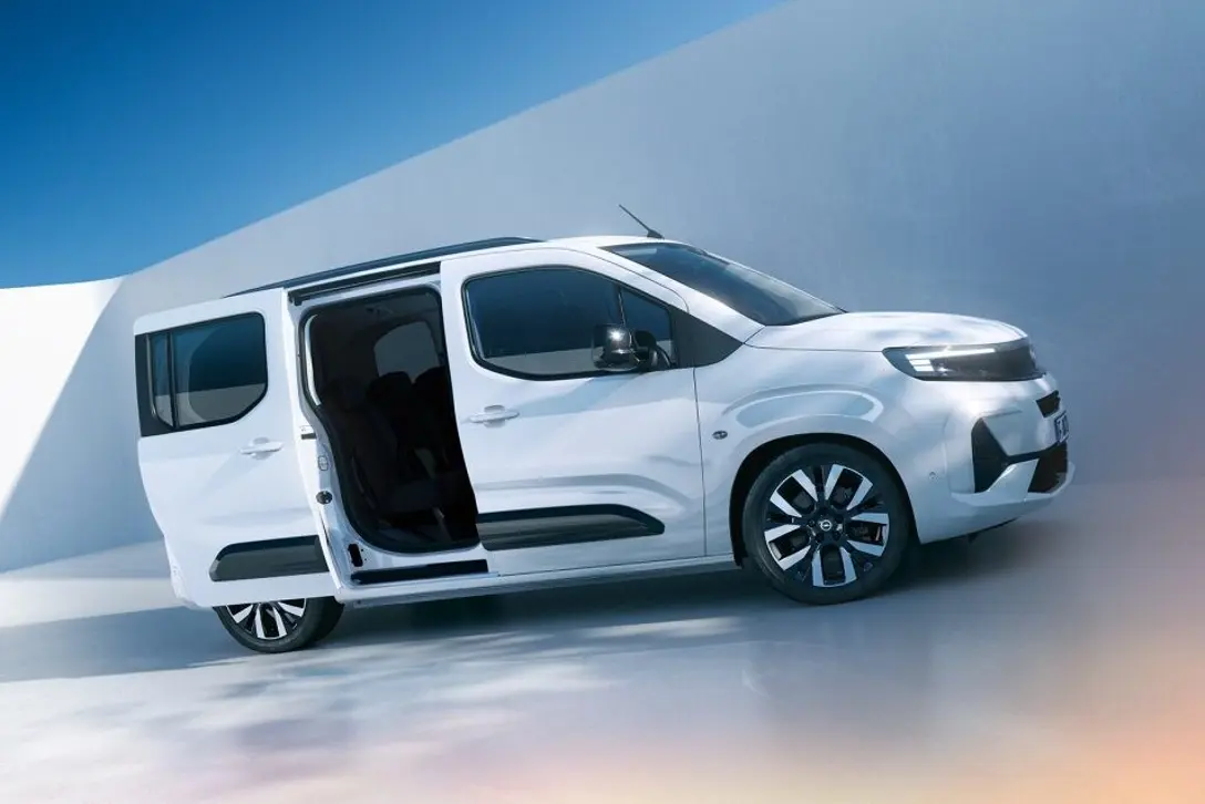 1696741-Opel-Combo-2024-02.jpg