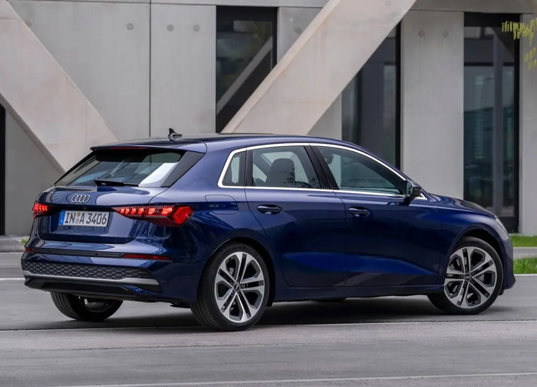 1697001-Audi-A3-Sportback-2024-04-FL.jpg